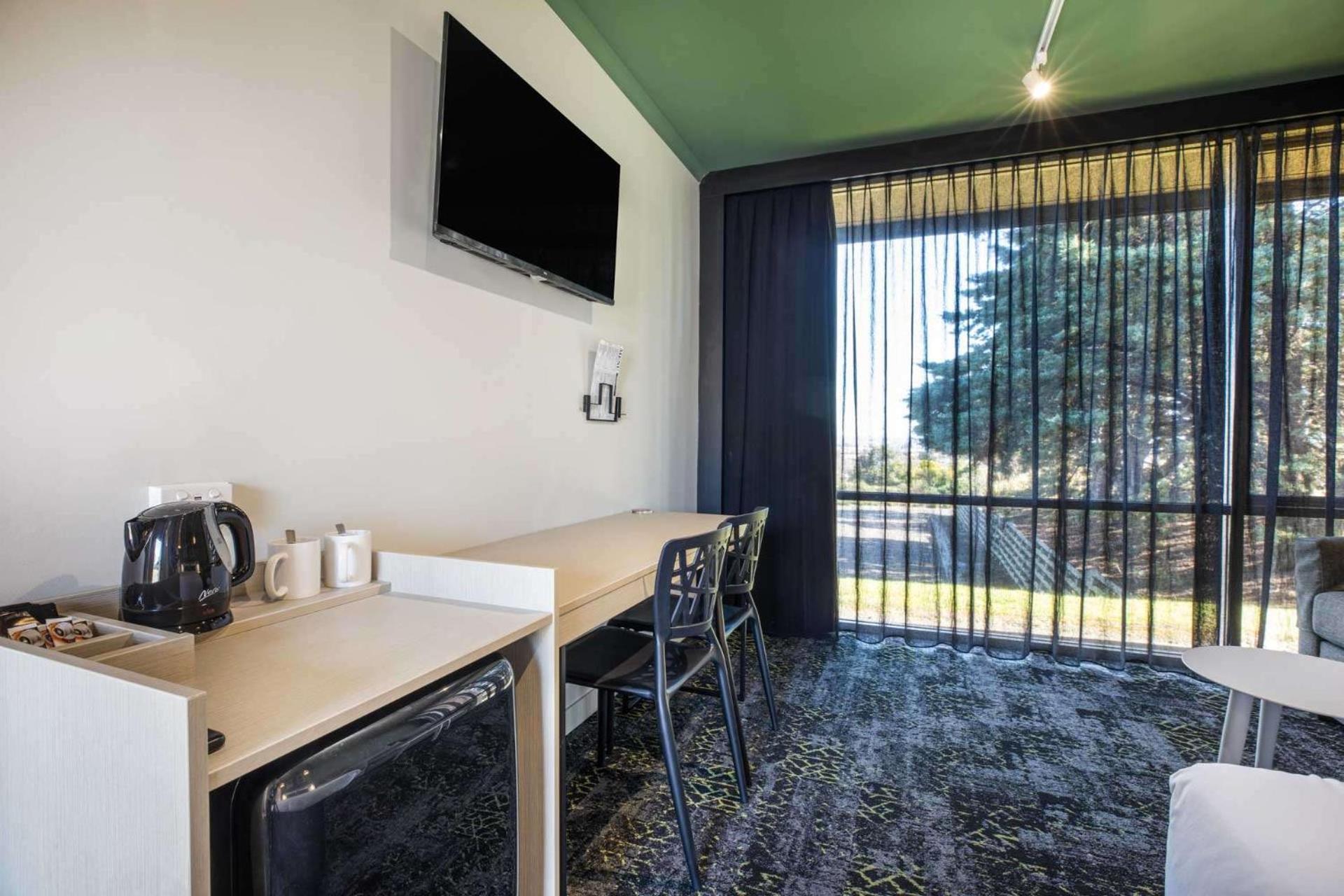Nightcap At Morwell Hotel Exterior foto